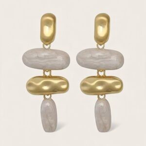 Modern Sculptural Drop Earrings in Trendy Neutral Tones